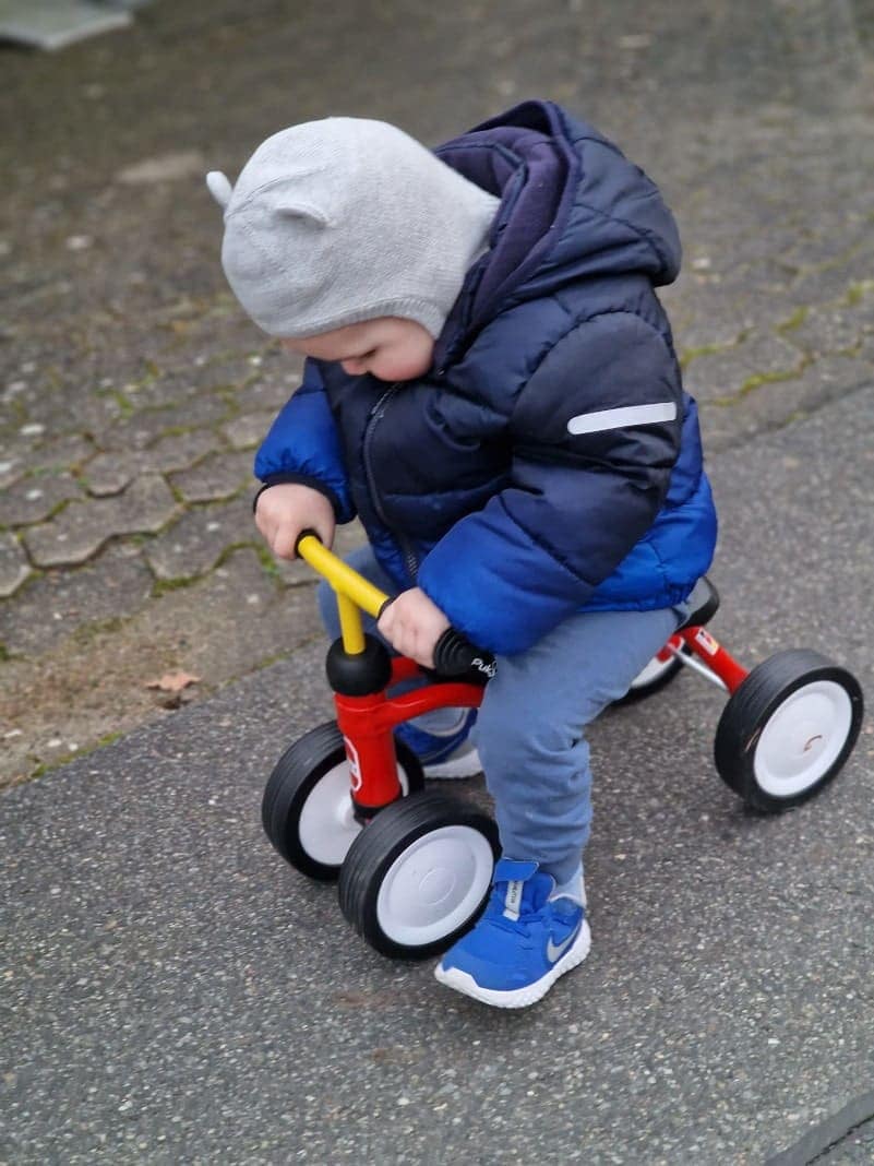 c3f6a49d-79f8-490e-a624-cd572bf3f20b